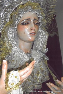 Detalles de la Virgen terminada (3)