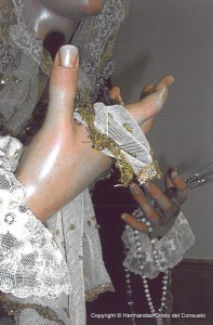 Detalles de la Virgen terminada (9)