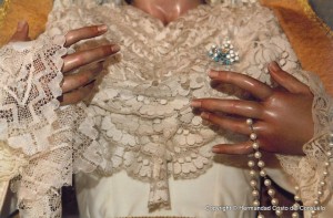 Detalles de la Virgen terminada