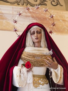 Im+ígenes de la Virgen con distintos vestidos (23)  
